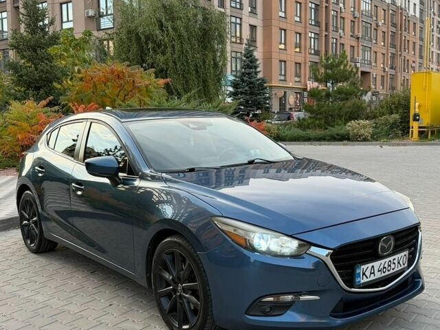 Синий Мазда 3, объемом двигателя 2.49 л и пробегом 202 тыс. км за 11500 $, фото 3 на Automoto.ua