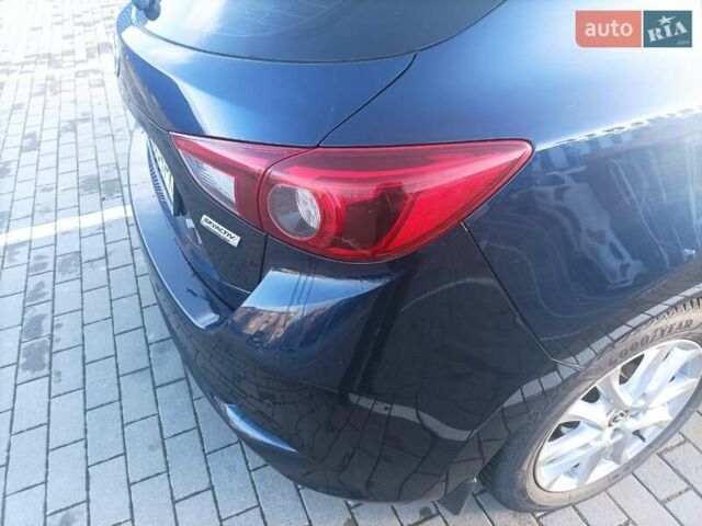 Синий Мазда 3, объемом двигателя 1.5 л и пробегом 84 тыс. км за 14400 $, фото 5 на Automoto.ua
