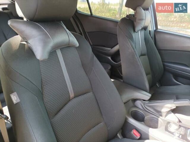 Синий Мазда 3, объемом двигателя 1.5 л и пробегом 84 тыс. км за 14900 $, фото 10 на Automoto.ua