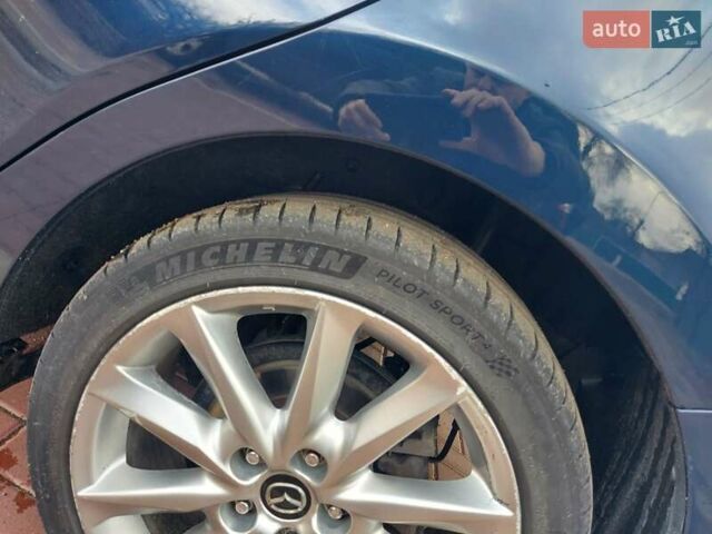 Синий Мазда 3, объемом двигателя 2.19 л и пробегом 200 тыс. км за 14500 $, фото 3 на Automoto.ua