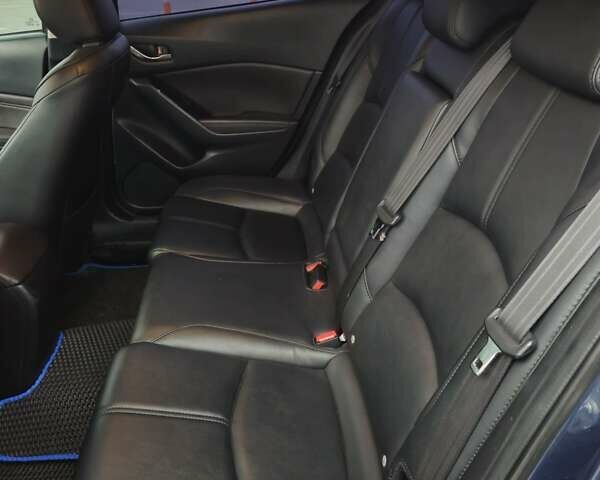 Синий Мазда 3, объемом двигателя 2 л и пробегом 159 тыс. км за 12900 $, фото 9 на Automoto.ua