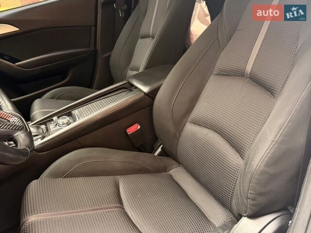 Синий Мазда 3, объемом двигателя 2 л и пробегом 114 тыс. км за 13800 $, фото 12 на Automoto.ua