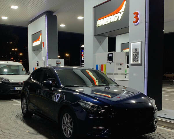 Синий Мазда 3, объемом двигателя 1.6 л и пробегом 75 тыс. км за 17200 $, фото 1 на Automoto.ua