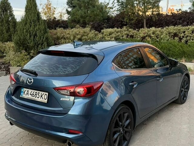 Синий Мазда 3, объемом двигателя 2.49 л и пробегом 202 тыс. км за 11500 $, фото 6 на Automoto.ua