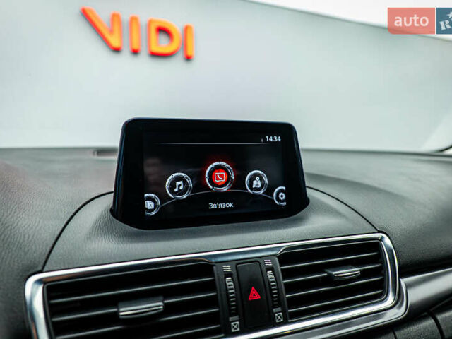 Синий Мазда 3, объемом двигателя 1.5 л и пробегом 104 тыс. км за 16377 $, фото 14 на Automoto.ua