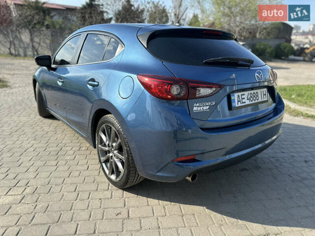 Синій Мазда 3, об'ємом двигуна 2.49 л та пробігом 65 тис. км за 13900 $, фото 3 на Automoto.ua