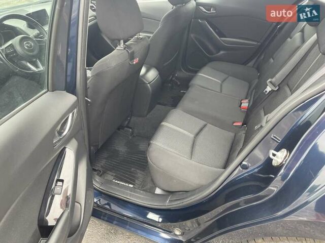 Синий Мазда 3, объемом двигателя 1.5 л и пробегом 94 тыс. км за 16000 $, фото 21 на Automoto.ua