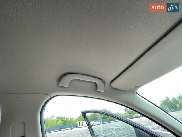 Синий Мазда 3, объемом двигателя 1.5 л и пробегом 94 тыс. км за 16000 $, фото 30 на Automoto.ua