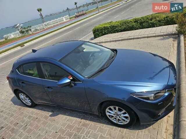 Синий Мазда 3, объемом двигателя 1.5 л и пробегом 86 тыс. км за 15600 $, фото 2 на Automoto.ua