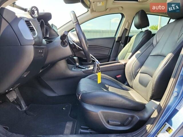 Синий Мазда 3, объемом двигателя 2.5 л и пробегом 116 тыс. км за 2300 $, фото 6 на Automoto.ua