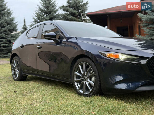 Синий Мазда 3, объемом двигателя 2.5 л и пробегом 17 тыс. км за 15700 $, фото 12 на Automoto.ua