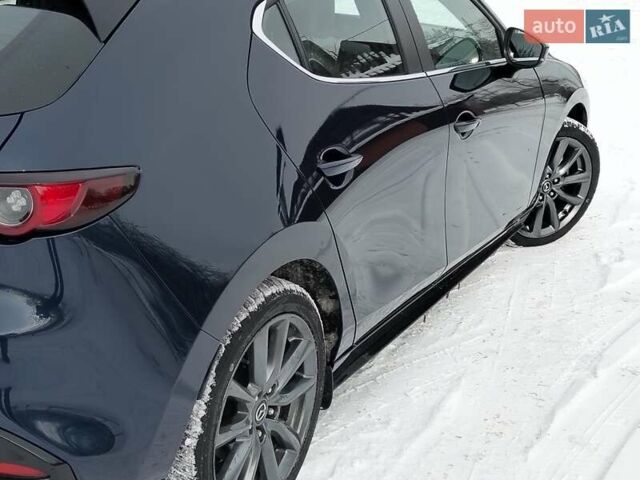 Синий Мазда 3, объемом двигателя 2.5 л и пробегом 62 тыс. км за 16800 $, фото 2 на Automoto.ua