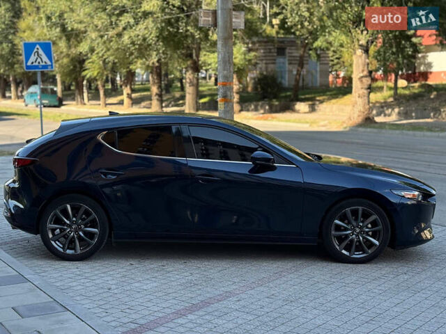 Синий Мазда 3, объемом двигателя 2.5 л и пробегом 78 тыс. км за 15200 $, фото 4 на Automoto.ua