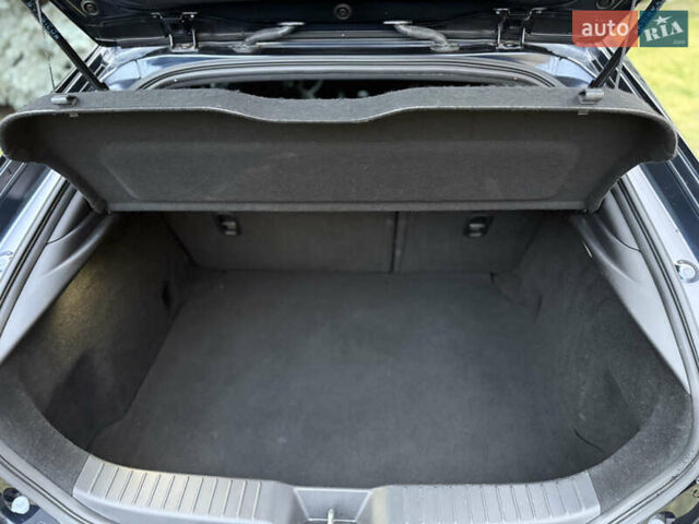 Синий Мазда 3, объемом двигателя 2.5 л и пробегом 17 тыс. км за 15700 $, фото 25 на Automoto.ua