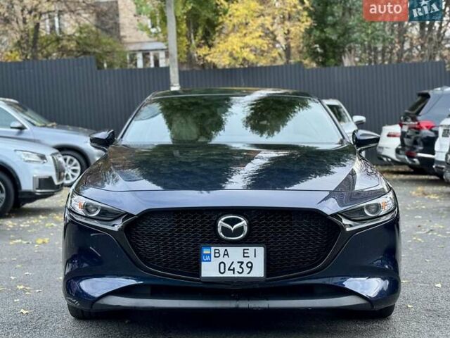Мазда 3 2019 в Киеве на Automoto.ua Синий Мазда 3, объемом двигателя 2.5 л и пробегом 113 тыс. км за 16500 $, фото 1 на Automoto.ua