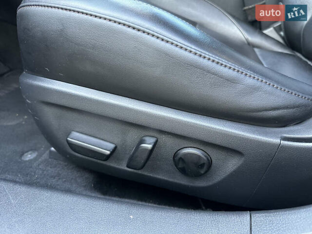 Синий Мазда 3, объемом двигателя 2.49 л и пробегом 99 тыс. км за 15400 $, фото 16 на Automoto.ua