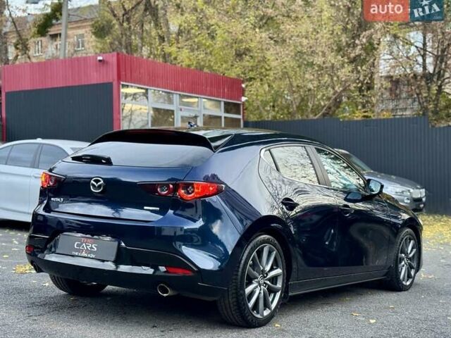 Мазда 3 2019 в Киеве на Automoto.ua Синий Мазда 3, объемом двигателя 2.5 л и пробегом 113 тыс. км за 16500 $, фото 3 на Automoto.ua