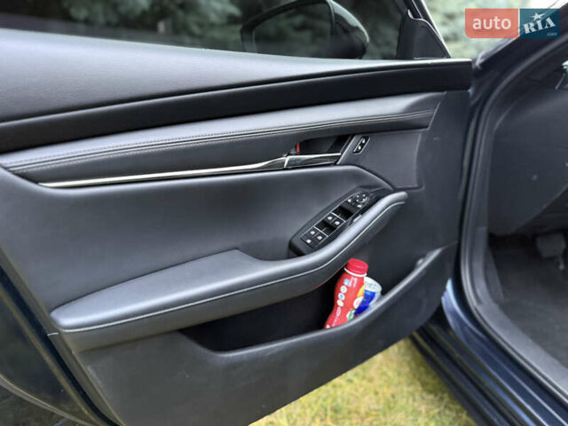 Синий Мазда 3, объемом двигателя 2.5 л и пробегом 17 тыс. км за 15700 $, фото 31 на Automoto.ua