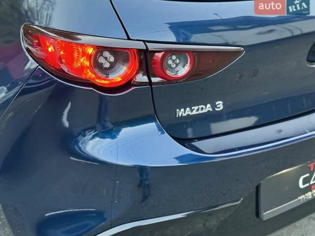 Мазда 3 2019 в Киеве на Automoto.ua Синий Мазда 3, объемом двигателя 2.5 л и пробегом 113 тыс. км за 16500 $, фото 19 на Automoto.ua