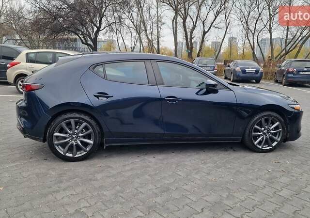 Синий Мазда 3, объемом двигателя 2.49 л и пробегом 49 тыс. км за 16700 $, фото 8 на Automoto.ua