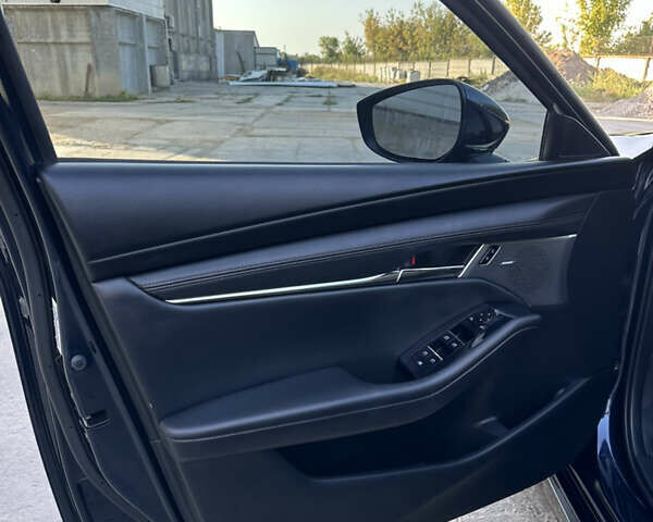 Синий Мазда 3, объемом двигателя 2.49 л и пробегом 99 тыс. км за 15400 $, фото 14 на Automoto.ua