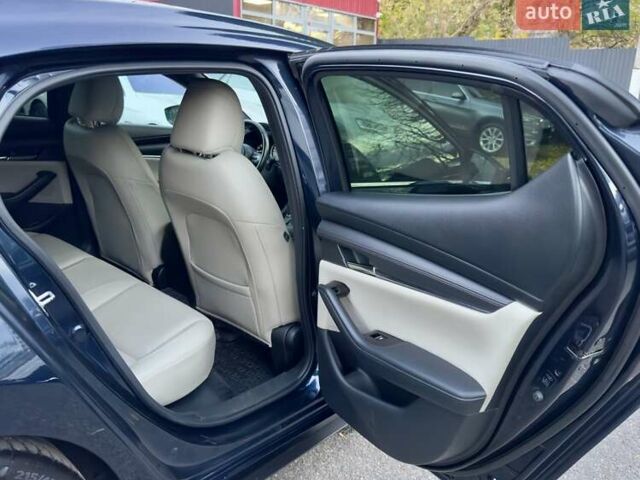 Мазда 3 2019 в Киеве на Automoto.ua Синий Мазда 3, объемом двигателя 2.5 л и пробегом 113 тыс. км за 16500 $, фото 21 на Automoto.ua