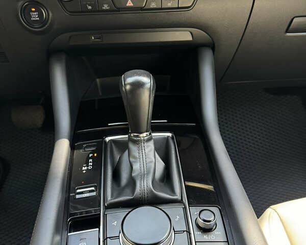 Синий Мазда 3, объемом двигателя 2.49 л и пробегом 99 тыс. км за 16500 $, фото 10 на Automoto.ua