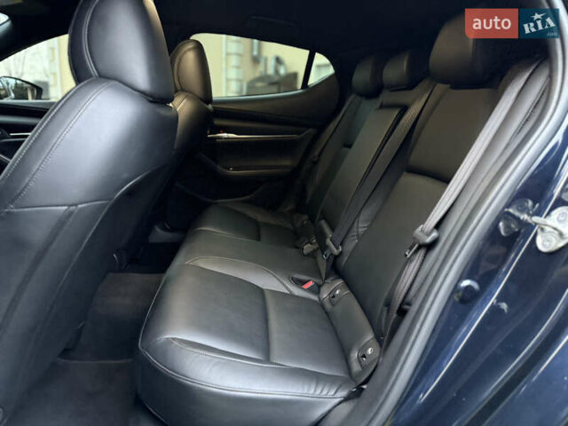 Синий Мазда 3, объемом двигателя 2.5 л и пробегом 17 тыс. км за 15700 $, фото 27 на Automoto.ua