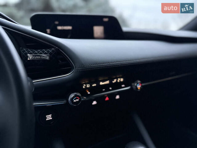 Синий Мазда 3, объемом двигателя 2.5 л и пробегом 17 тыс. км за 15700 $, фото 48 на Automoto.ua