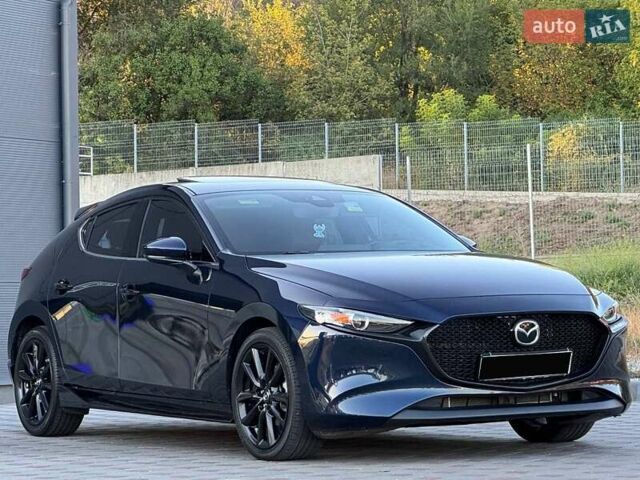 Синий Мазда 3, объемом двигателя 2.5 л и пробегом 37 тыс. км за 14999 $, фото 1 на Automoto.ua