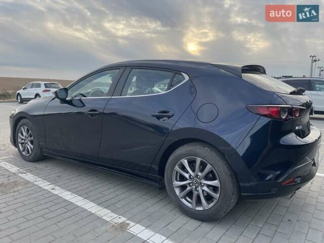 Синий Мазда 3, объемом двигателя 2.49 л и пробегом 80 тыс. км за 16900 $, фото 1 на Automoto.ua