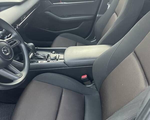 Синий Мазда 3, объемом двигателя 2.49 л и пробегом 80 тыс. км за 16900 $, фото 2 на Automoto.ua