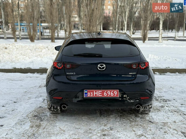 Синий Мазда 3, объемом двигателя 2.5 л и пробегом 72 тыс. км за 16200 $, фото 4 на Automoto.ua