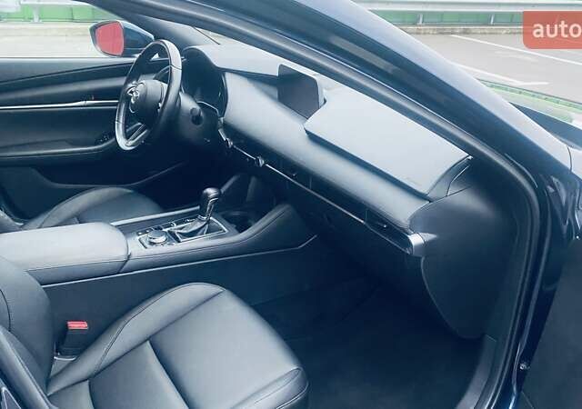 Синий Мазда 3, объемом двигателя 2.5 л и пробегом 55 тыс. км за 16800 $, фото 15 на Automoto.ua