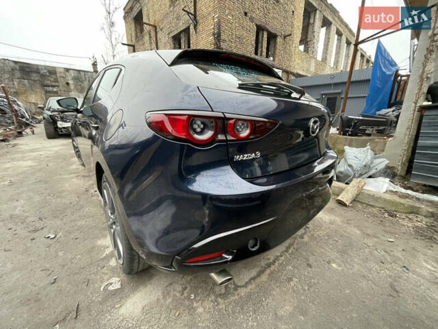 Синий Мазда 3, объемом двигателя 2.5 л и пробегом 109 тыс. км за 11499 $, фото 11 на Automoto.ua