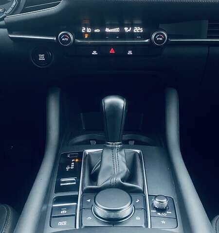 Синий Мазда 3, объемом двигателя 2.5 л и пробегом 55 тыс. км за 16800 $, фото 25 на Automoto.ua