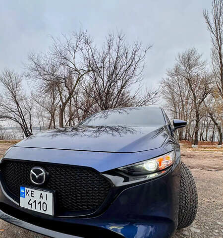 Синий Мазда 3, объемом двигателя 2.49 л и пробегом 8 тыс. км за 19999 $, фото 1 на Automoto.ua