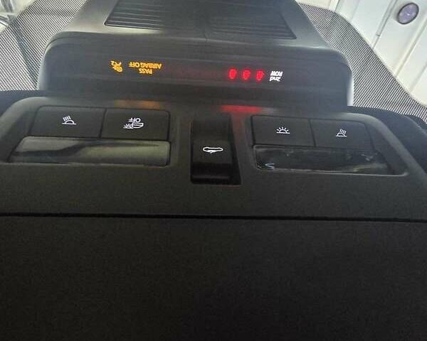 Синий Мазда 3, объемом двигателя 2.5 л и пробегом 17 тыс. км за 21850 $, фото 8 на Automoto.ua