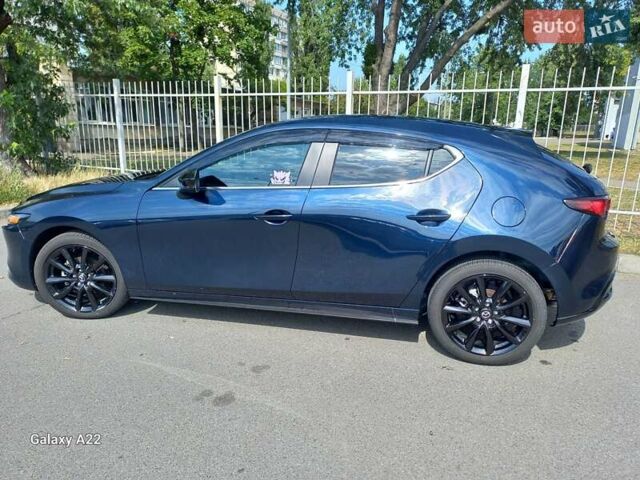 Синий Мазда 3, объемом двигателя 2.5 л и пробегом 8 тыс. км за 21999 $, фото 7 на Automoto.ua