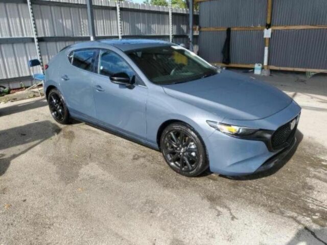 Синий Мазда 3, объемом двигателя 2.5 л и пробегом 6 тыс. км за 10000 $, фото 4 на Automoto.ua