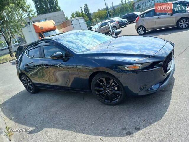 Синий Мазда 3, объемом двигателя 2.5 л и пробегом 8 тыс. км за 21999 $, фото 2 на Automoto.ua