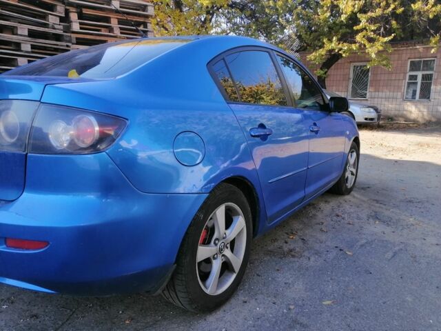 Синий Мазда 3, объемом двигателя 1.6 л и пробегом 276 тыс. км за 3300 $, фото 5 на Automoto.ua