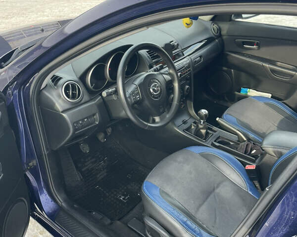 Синий Мазда 3, объемом двигателя 1.56 л и пробегом 280 тыс. км за 4950 $, фото 17 на Automoto.ua