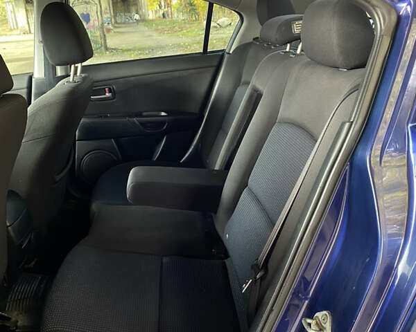 Мазда 3 2004 в Мукачеве на Automoto.ua Синий Мазда 3, объемом двигателя 1.6 л и пробегом 300 тыс. км за 2999 $, фото 17 на Automoto.ua