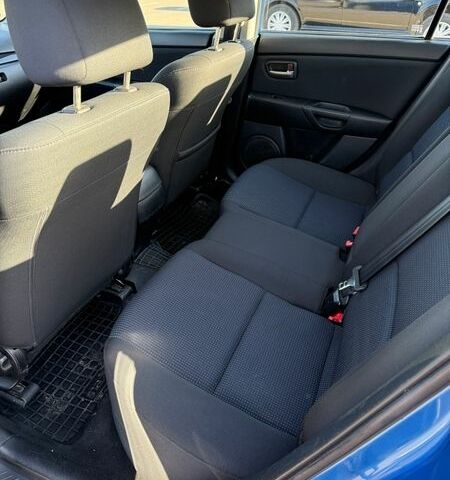 Синий Мазда 3, объемом двигателя 1.6 л и пробегом 139 тыс. км за 5300 $, фото 18 на Automoto.ua