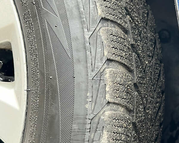 Синій Мазда 3, об'ємом двигуна 1.6 л та пробігом 228 тис. км за 4350 $, фото 8 на Automoto.ua