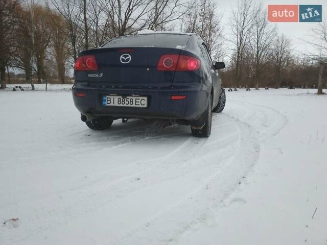Синий Мазда 3, объемом двигателя 2 л и пробегом 400 тыс. км за 5400 $, фото 5 на Automoto.ua