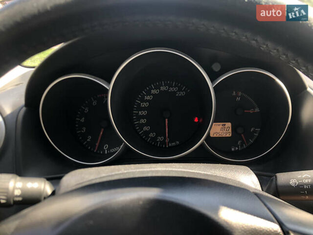 Синий Мазда 3, объемом двигателя 1.6 л и пробегом 175 тыс. км за 3500 $, фото 9 на Automoto.ua