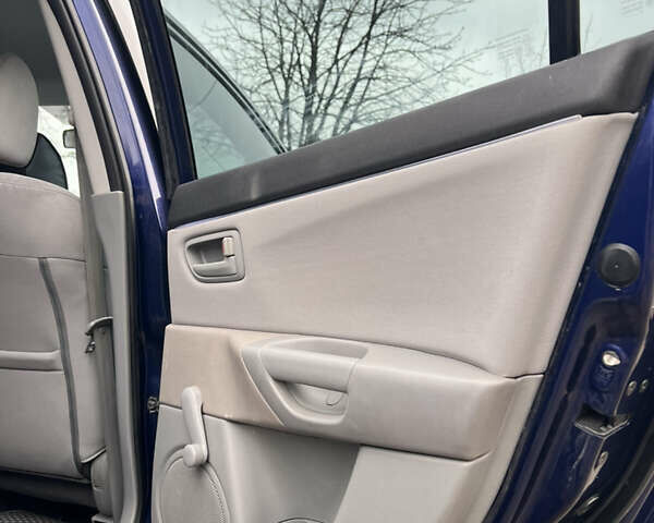 Синій Мазда 3, об'ємом двигуна 1.6 л та пробігом 228 тис. км за 4350 $, фото 17 на Automoto.ua