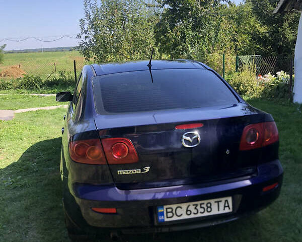 Синий Мазда 3, объемом двигателя 1.6 л и пробегом 175 тыс. км за 3500 $, фото 2 на Automoto.ua